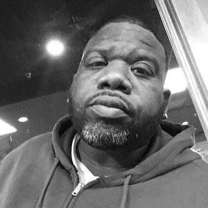 Meet your Posher, Desmond